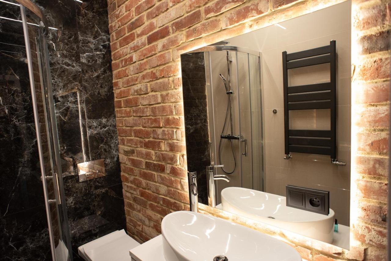 Apartament Antresola Fabryczna زيلونا غورا المظهر الخارجي الصورة