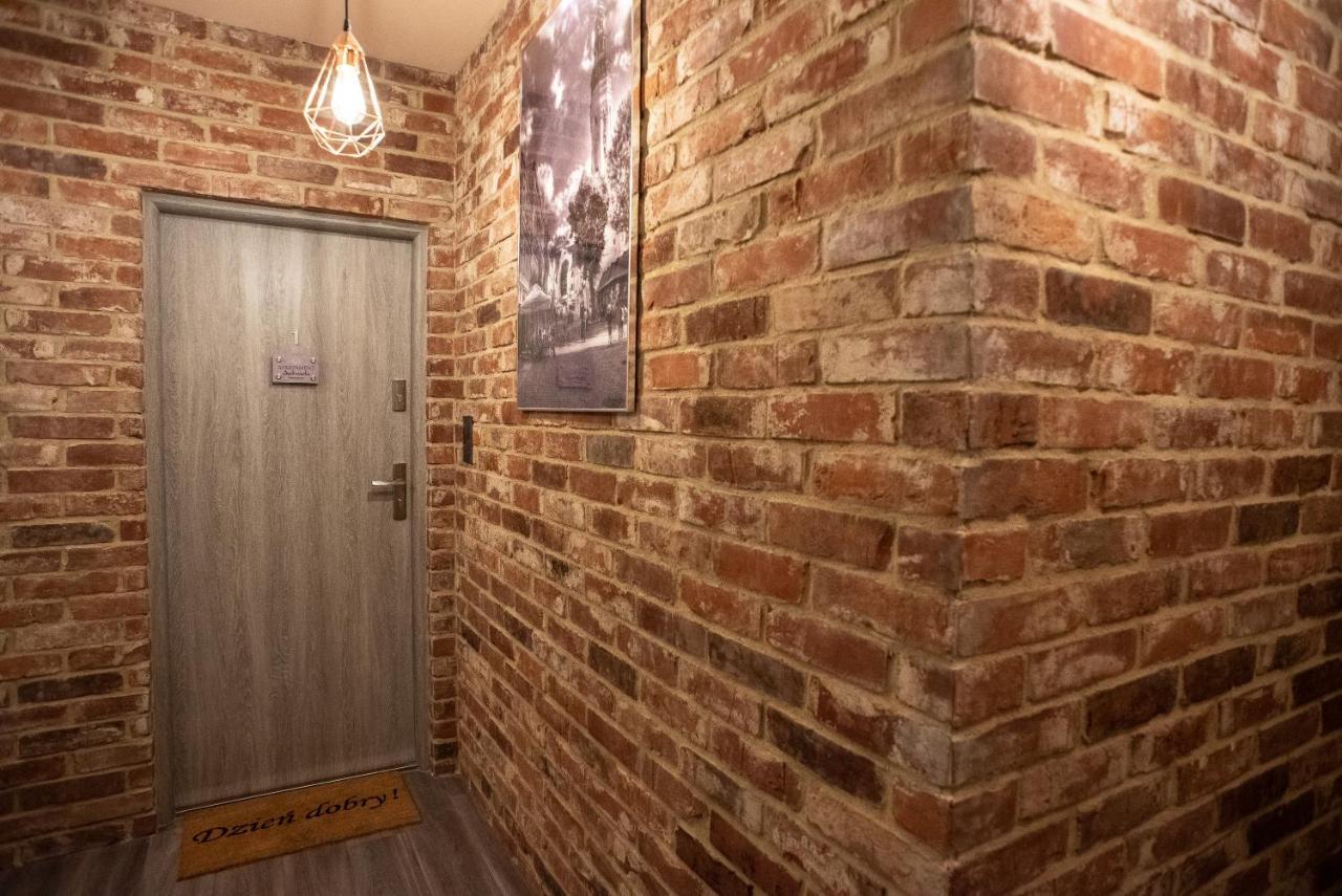 Apartament Antresola Fabryczna زيلونا غورا المظهر الخارجي الصورة